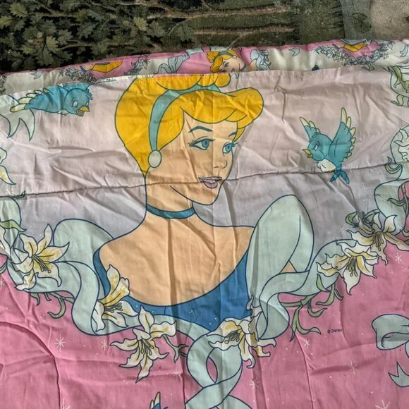 HTF Vintage Disney Pink Cinderella Reversible Twin Comforter - Picture 8 of 9